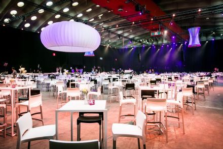 Nekkerhal+Mechelen+nieuwe+multi%2Dformat+eventlocatie+met+Nekkerbox