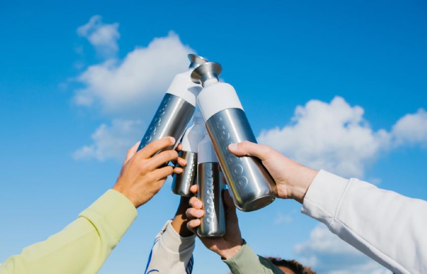 Onemeeting+en+Dopper+leiden+de+weg+naar+plasticvrij+vergaderen