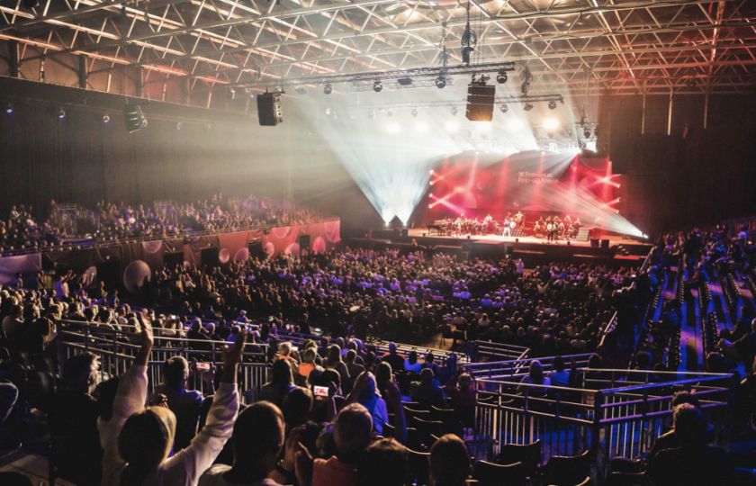 Proximus Pop-Up Arena en Veldeman bieden uniek indoor festivalgevoel