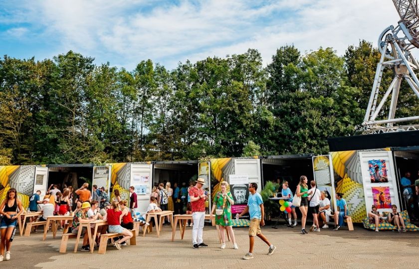 Lowlands Science: festivalbezoekers helpen wetenschap verder